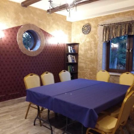 Chillout-House Villa มินส์ค มาโซเวียซกี ภายนอก รูปภาพ
