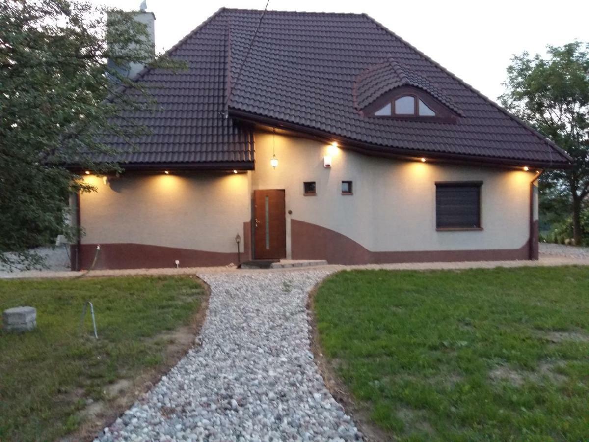 Chillout-House Villa มินส์ค มาโซเวียซกี ภายนอก รูปภาพ