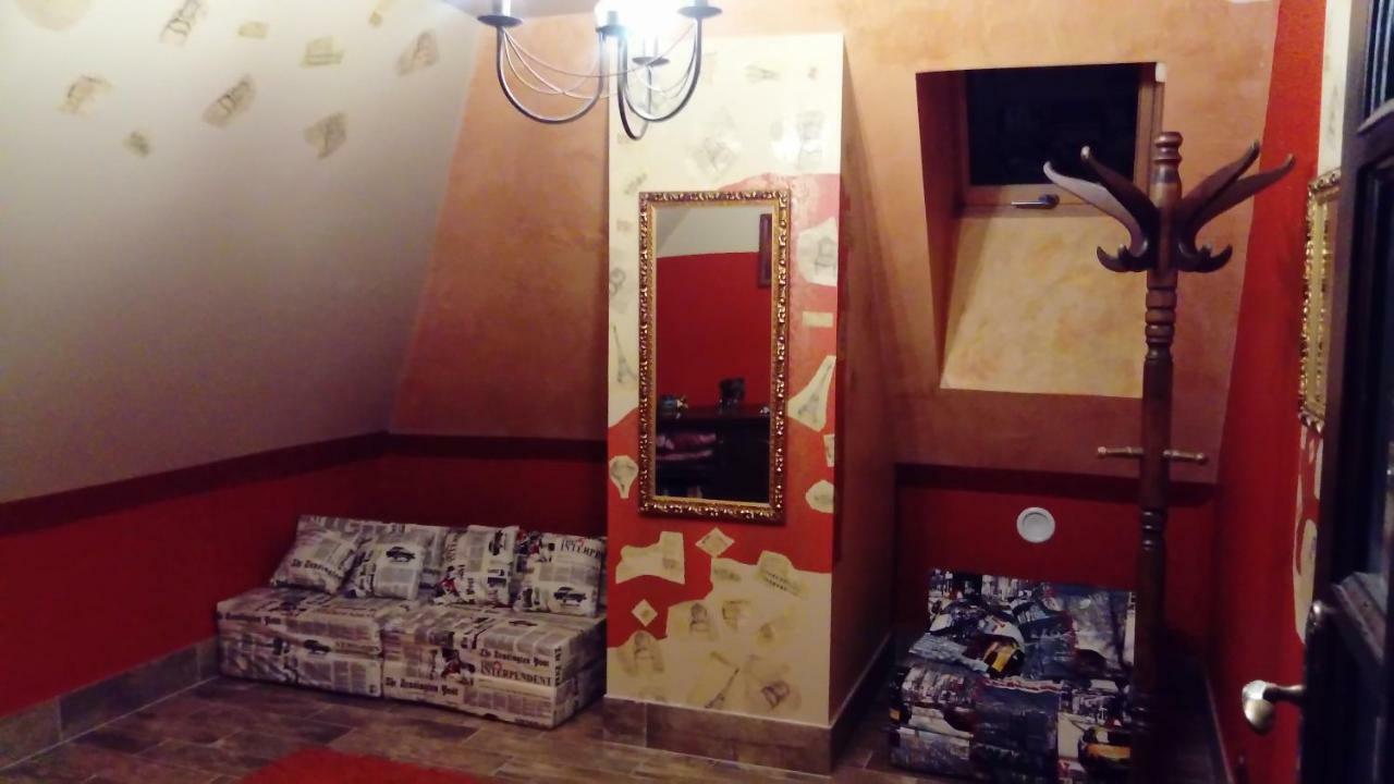 Chillout-House Villa มินส์ค มาโซเวียซกี ภายนอก รูปภาพ